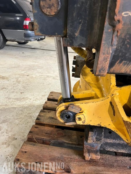 2009 Engcon EC30 Rotortilt - 부착물 건설기계 용 : 사진 3 2009 Engcon EC30 Rotortilt - 부착물 건설기계 용 : 사진 3