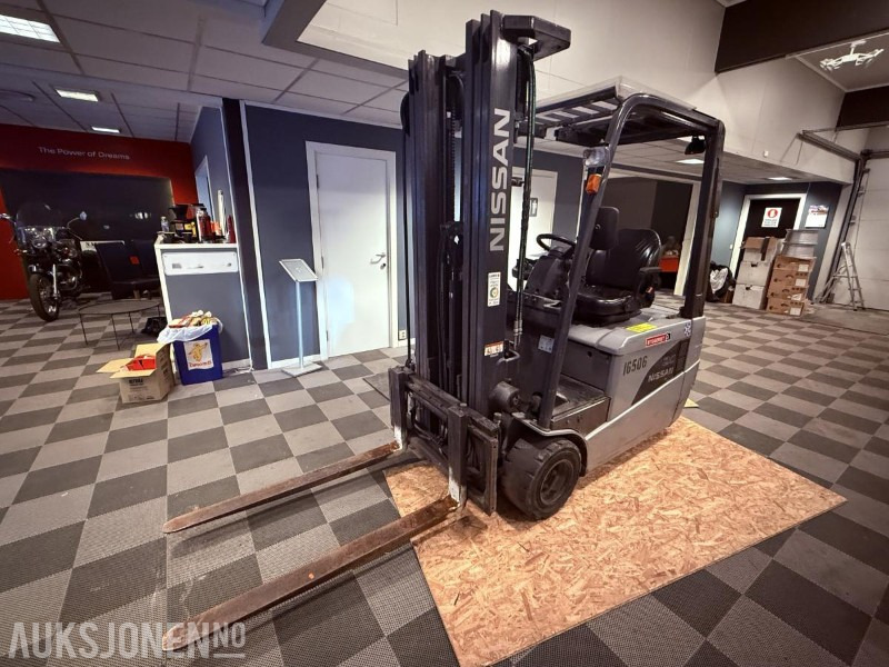 2009 Nissan G1N1L20 Truck - Maks 5,15 m og 2000 kg - 자재 취급 장비 : 사진 1 2009 Nissan G1N1L20 Truck - Maks 5,15 m og 2000 kg - 자재 취급 장비 : 사진 1