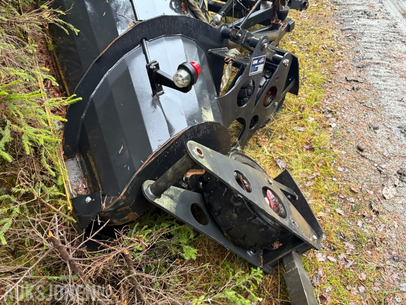 2009 Øveraasen Diagonalplog DH 285 D - 트럭 : 사진 4 2009 Øveraasen Diagonalplog DH 285 D - 트럭 : 사진 4