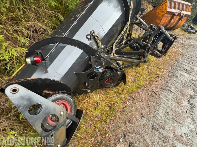 2009 Øveraasen Diagonalplog DH 285 D - 트럭 : 사진 3 2009 Øveraasen Diagonalplog DH 285 D - 트럭 : 사진 3