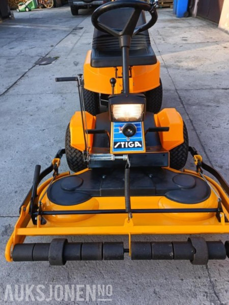2009 Stiga plentraktor - 농업용 기계 : 사진 5 2009 Stiga plentraktor - 농업용 기계 : 사진 5
