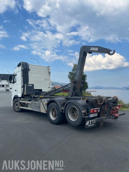 2009 Volvo FH16 Krokløft - 6x2 - Nylig EU godkjent - 1 stk containerkasse 35 m3 - 2 dekksett - 후크 리프트 트럭 : 사진 5 2009 Volvo FH16 Krokløft - 6x2 - Nylig EU godkjent - 1 stk containerkasse 35 m3 - 2 dekksett - 후크 리프트 트럭 : 사진 5