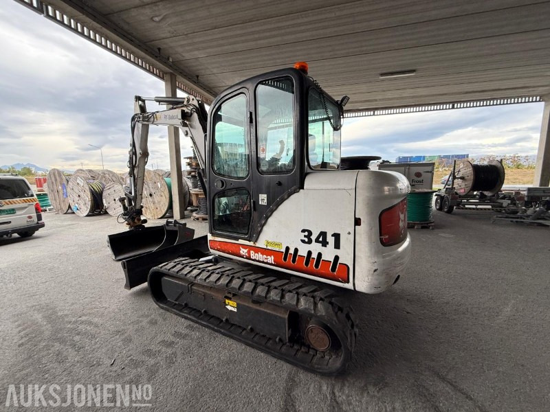 2010 Bobcat 341G Gravemaskin - 2 Skuffer - Engcon tiltrotator - Sertifisert - 6129T - 굴착기 : 사진 2 2010 Bobcat 341G Gravemaskin - 2 Skuffer - Engcon tiltrotator - Sertifisert - 6129T - 굴착기 : 사진 2