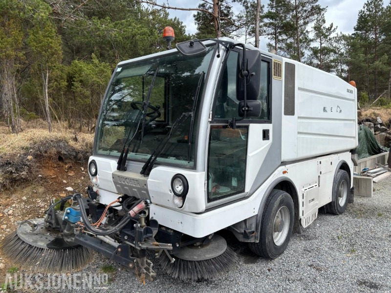 2010 Bucher CityCat 5000 feiebil / kostebil - 지자체/ 특수 차량 : 사진 1 2010 Bucher CityCat 5000 feiebil / kostebil - 지자체/ 특수 차량 : 사진 1