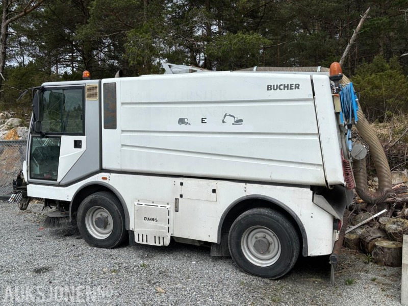 2010 Bucher CityCat 5000 feiebil / kostebil - 지자체/ 특수 차량 : 사진 3 2010 Bucher CityCat 5000 feiebil / kostebil - 지자체/ 특수 차량 : 사진 3