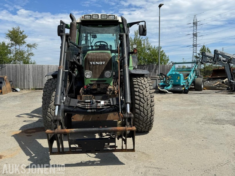 2010 Fendt 412 Vario traktor m/Trima frontlaster –9793 t – V-plog + ekstra hjulsett inkl. - 장궤형 트랙터 : 사진 3 2010 Fendt 412 Vario traktor m/Trima frontlaster –9793 t – V-plog + ekstra hjulsett inkl. - 장궤형 트랙터 : 사진 3