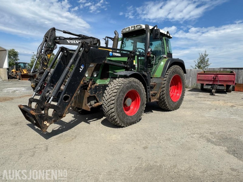 2010 Fendt 412 Vario traktor m/Trima frontlaster –9793 t – V-plog + ekstra hjulsett inkl. - 장궤형 트랙터 : 사진 1 2010 Fendt 412 Vario traktor m/Trima frontlaster –9793 t – V-plog + ekstra hjulsett inkl. - 장궤형 트랙터 : 사진 1