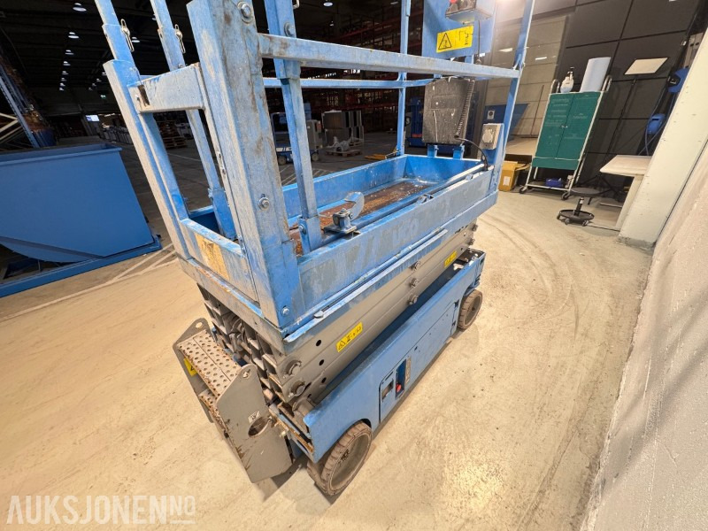 2010 Genie GS-1932 Batteridrevet sakselift – 7,79 m arbeidshøyde - 고가작업 플랫폼 : 사진 5 2010 Genie GS-1932 Batteridrevet sakselift – 7,79 m arbeidshøyde - 고가작업 플랫폼 : 사진 5