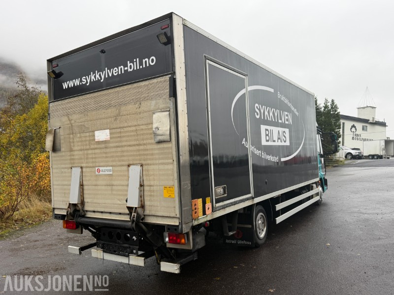 2010 Iveco Eurocargo Skapbil med bakløft og sidedør - Automat - Istrail påbygg - 박스 트럭 : 사진 4 2010 Iveco Eurocargo Skapbil med bakløft og sidedør - Automat - Istrail påbygg - 박스 트럭 : 사진 4
