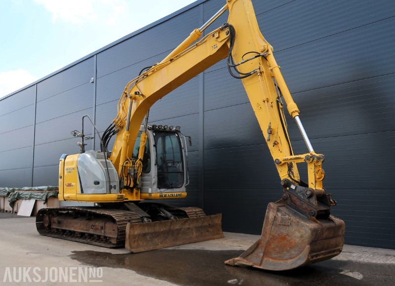 2010 Kobelco E135 BSR-2 gravemaskin med skuffe / 9915 timer - 굴착기 : 사진 2 2010 Kobelco E135 BSR-2 gravemaskin med skuffe / 9915 timer - 굴착기 : 사진 2