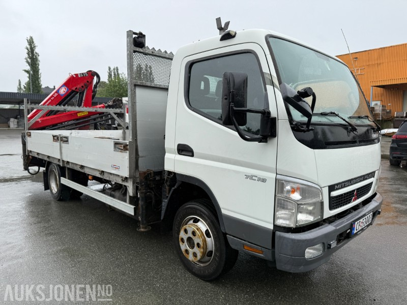 2010 Mitsubishi Fuso Canter 7C18 m/ HMF 635-K2 kran – lav km, fjernstyring - 크레인 트럭 : 사진 3 2010 Mitsubishi Fuso Canter 7C18 m/ HMF 635-K2 kran – lav km, fjernstyring - 크레인 트럭 : 사진 3