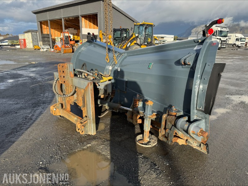 2010 Stark 3400 Snøplog for Traktor - 3,4 m - 농업용 기계 : 사진 4 2010 Stark 3400 Snøplog for Traktor - 3,4 m - 농업용 기계 : 사진 4