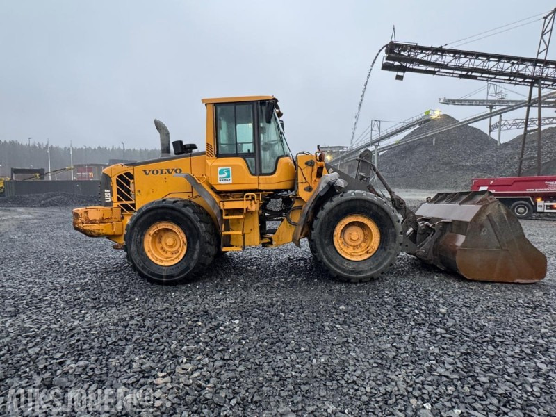 2010 Volvo L120F HJULLASTER, 21 108 TIMER, SENTRALSMØRING, NY MOTOR 2023, LOADTRONIC - 휠 로더 : 사진 4 2010 Volvo L120F HJULLASTER, 21 108 TIMER, SENTRALSMØRING, NY MOTOR 2023, LOADTRONIC - 휠 로더 : 사진 4