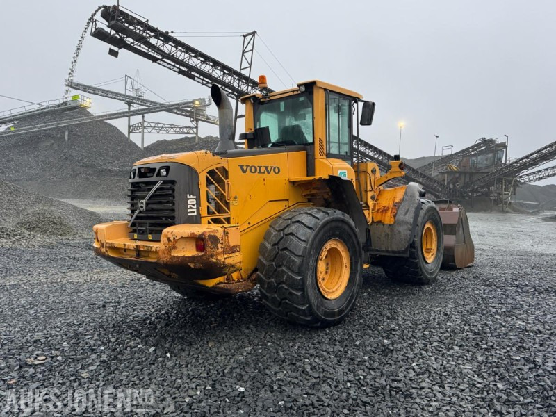 2010 Volvo L120F HJULLASTER, 21 108 TIMER, SENTRALSMØRING, NY MOTOR 2023, LOADTRONIC - 휠 로더 : 사진 5 2010 Volvo L120F HJULLASTER, 21 108 TIMER, SENTRALSMØRING, NY MOTOR 2023, LOADTRONIC - 휠 로더 : 사진 5
