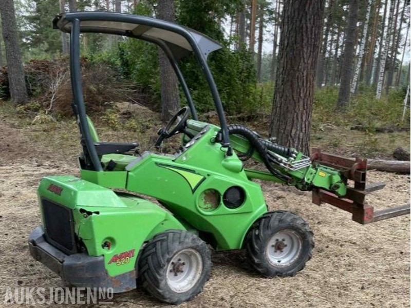 2011 Avant 520 - 스키드 스티어 로더 : 사진 2 2011 Avant 520 - 스키드 스티어 로더 : 사진 2