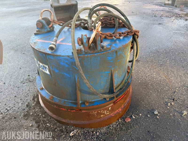 2011 Dynaset hydraulisk magnet. - 부착물 건설기계 용 : 사진 1 2011 Dynaset hydraulisk magnet. - 부착물 건설기계 용 : 사진 1