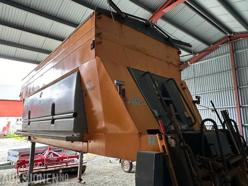 2011 Epoke SH3800 Sirius AST spreder - 부착물 건설기계 용 : 사진 4 2011 Epoke SH3800 Sirius AST spreder - 부착물 건설기계 용 : 사진 4