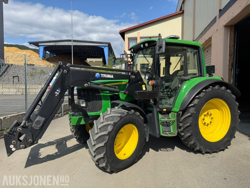 2011 John Deere 6430 Premium traktor med laster - 장궤형 트랙터 : 사진 1 2011 John Deere 6430 Premium traktor med laster - 장궤형 트랙터 : 사진 1