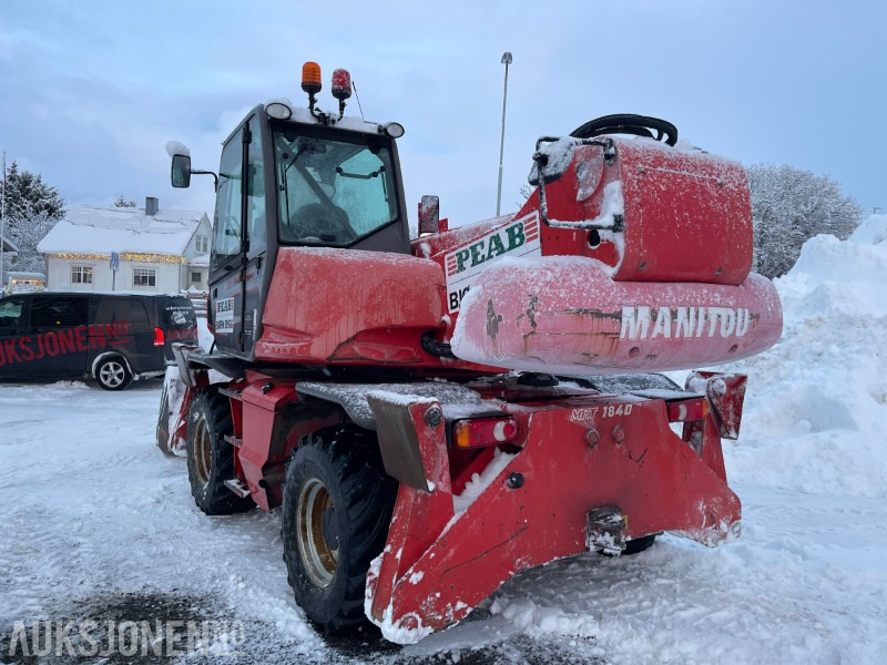 2011 Manitou Easy MRT 1840 Teleskoptruck med sving på hytte, 7368 timer - 텔레스코픽 핸들러 : 사진 5 2011 Manitou Easy MRT 1840 Teleskoptruck med sving på hytte, 7368 timer - 텔레스코픽 핸들러 : 사진 5