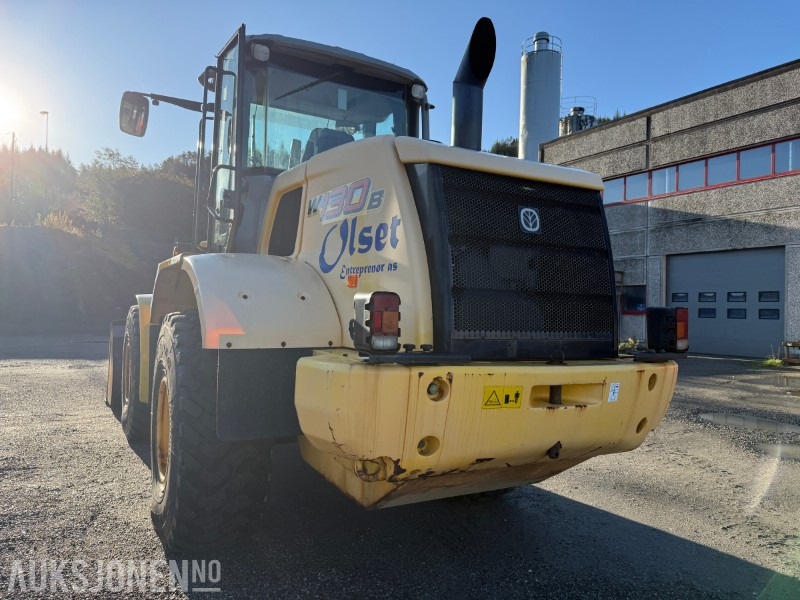 2011 New Holland W130B hjullaster – kun 3 580 timer - 휠 로더 : 사진 4 2011 New Holland W130B hjullaster – kun 3 580 timer - 휠 로더 : 사진 4