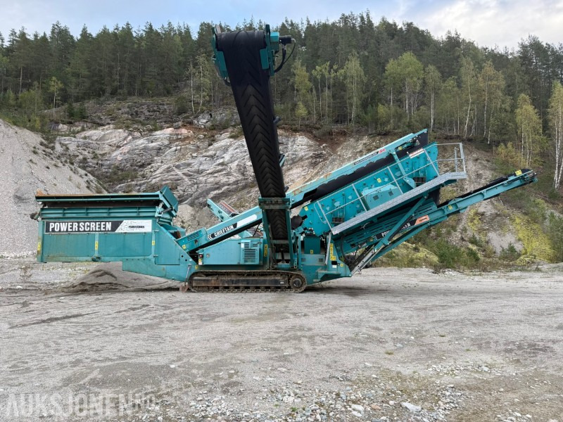 2011 Powerscreen Chieftain 1700 – 2011 modell - 4 Fraksjoner – kun 450 timer - 스크리너 : 사진 2 2011 Powerscreen Chieftain 1700 – 2011 modell - 4 Fraksjoner – kun 450 timer - 스크리너 : 사진 2