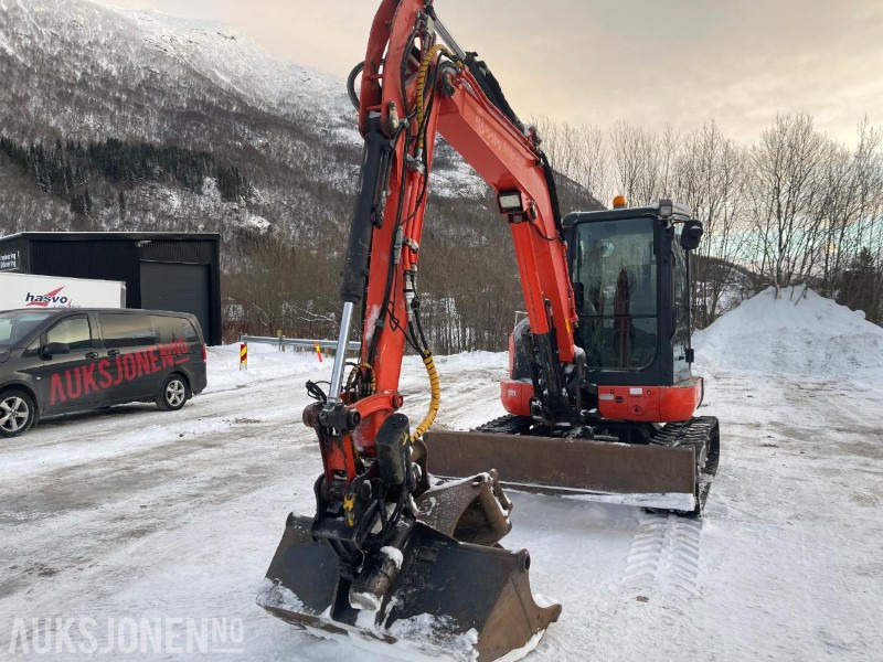 미니 굴삭기 2012 Kubota KX057-4 Gravemaskin med tiltrotator, tre skuffer, kun 4408 timer : 사진 10 미니 굴삭기 2012 Kubota KX057-4 Gravemaskin med tiltrotator, tre skuffer, kun 4408 timer : 사진 10