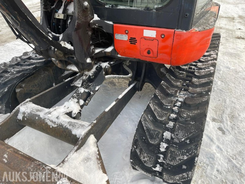 미니 굴삭기 2012 Kubota KX057-4 Gravemaskin med tiltrotator, tre skuffer, kun 4408 timer : 사진 20 미니 굴삭기 2012 Kubota KX057-4 Gravemaskin med tiltrotator, tre skuffer, kun 4408 timer : 사진 20