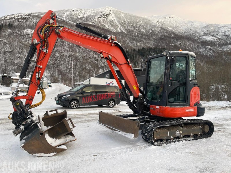 2012 Kubota KX057-4 Gravemaskin med tiltrotator, tre skuffer, kun 4408 timer - 미니 굴삭기 : 사진 1 2012 Kubota KX057-4 Gravemaskin med tiltrotator, tre skuffer, kun 4408 timer - 미니 굴삭기 : 사진 1
