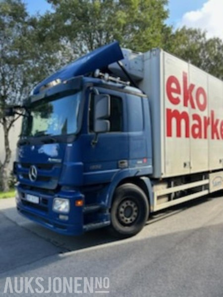 2012 Mercedes-Benz ACTROS skapbil/thermo med frys - Bilen har full service historikk - 573000 km. - 박스 트럭 : 사진 1 2012 Mercedes-Benz ACTROS skapbil/thermo med frys - Bilen har full service historikk - 573000 km. - 박스 트럭 : 사진 1