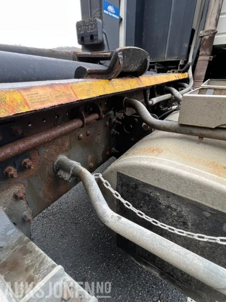 리스 2012 Volvo FH12 krokbil med Hiab krok og brøyteplate – 521 hk – EU-godkjent til 09/2026 2012 Volvo FH12 krokbil med Hiab krok og brøyteplate – 521 hk – EU-godkjent til 09/2026 : 사진 38 리스 2012 Volvo FH12 krokbil med Hiab krok og brøyteplate – 521 hk – EU-godkjent til 09/2026 2012 Volvo FH12 krokbil med Hiab krok og brøyteplate – 521 hk – EU-godkjent til 09/2026 : 사진 38