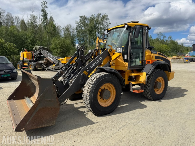 2012 Volvo L45G hjullaster med skuffe - 휠 로더 : 사진 1 2012 Volvo L45G hjullaster med skuffe - 휠 로더 : 사진 1