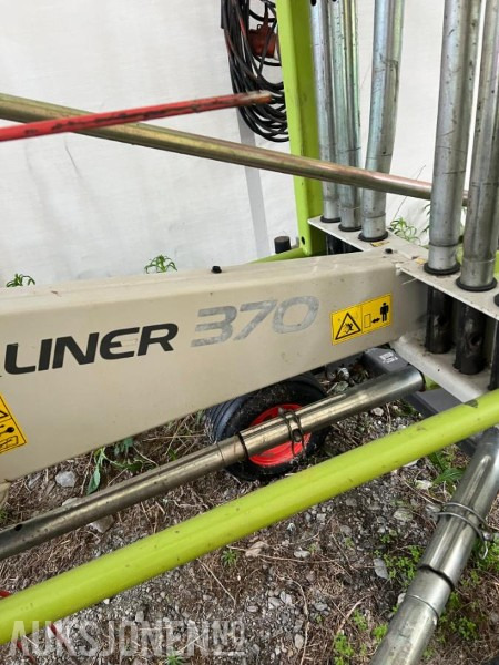 2013 Claas Liner 370 rive - 농업용 기계 : 사진 3 2013 Claas Liner 370 rive - 농업용 기계 : 사진 3