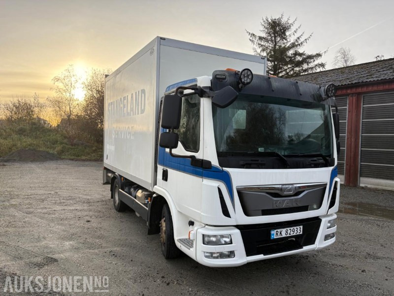 2013 MAN TGL 3 seter Euro6 4X2 skap m/varme og innredning - 트럭 : 사진 3 2013 MAN TGL 3 seter Euro6 4X2 skap m/varme og innredning - 트럭 : 사진 3
