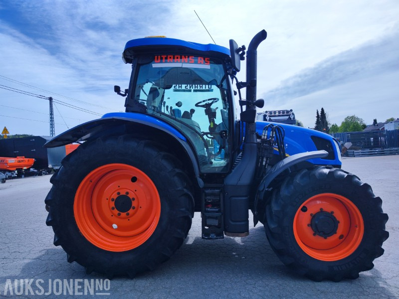 2013 New Holland T6.160 – 150 hk – Brøyteplate – Klar for nye oppdrag! - 장궤형 트랙터 : 사진 5 2013 New Holland T6.160 – 150 hk – Brøyteplate – Klar for nye oppdrag! - 장궤형 트랙터 : 사진 5