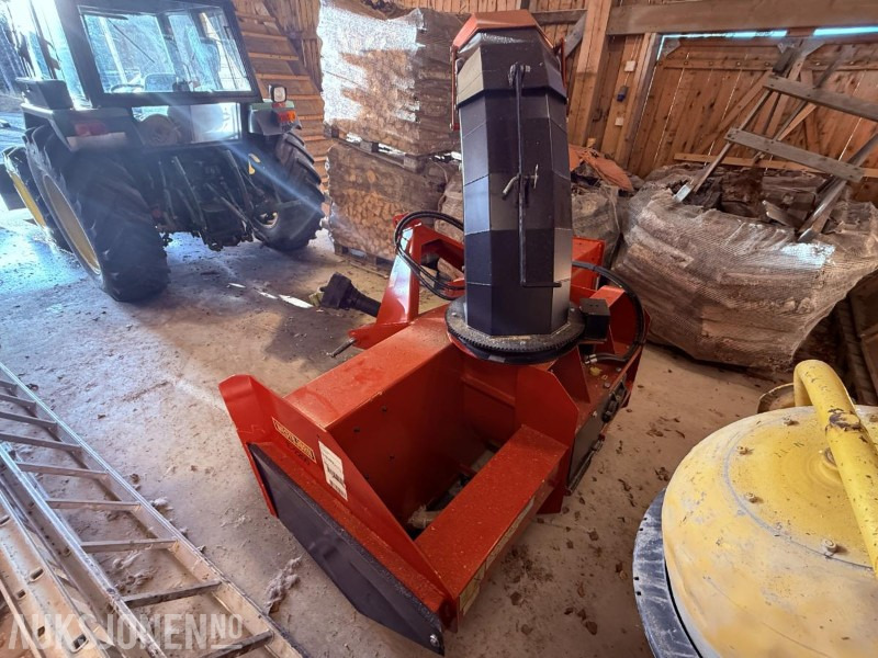 2013 Westbjørn freser E-2200 - 2-trinss fres - 농업용 기계 : 사진 4 2013 Westbjørn freser E-2200 - 2-trinss fres - 농업용 기계 : 사진 4