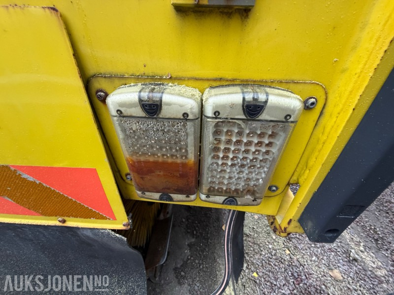 2014 Brodd Gothia Slepesoper til Traktor/Sopemaskin - 건설장비 : 사진 5 2014 Brodd Gothia Slepesoper til Traktor/Sopemaskin - 건설장비 : 사진 5