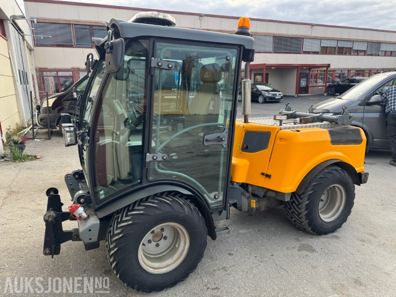 2014 Kärcher Belos MIC84 redskapsbærer - 지자체/ 특수 차량 : 사진 1 2014 Kärcher Belos MIC84 redskapsbærer - 지자체/ 특수 차량 : 사진 1