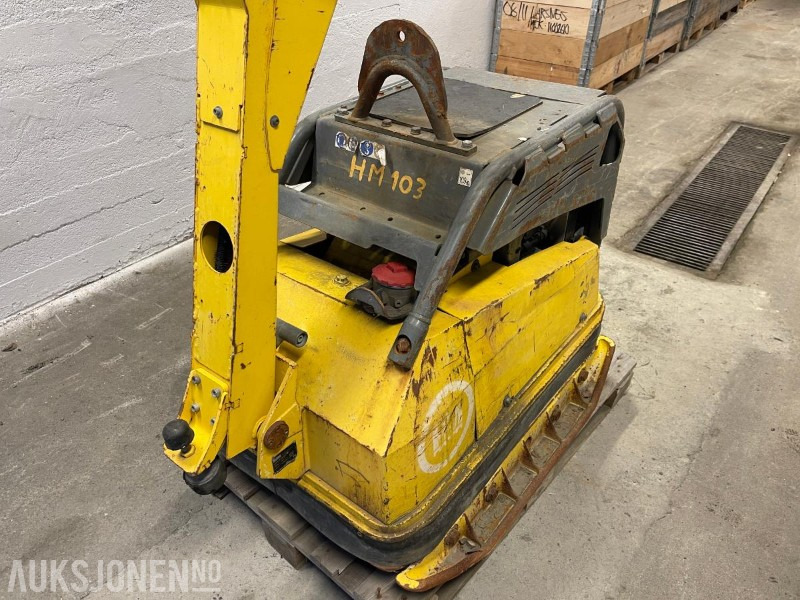 2014 Wacker Neuson DPU 100-70 Vibroplate, 768 kg - 롤러 : 사진 2 2014 Wacker Neuson DPU 100-70 Vibroplate, 768 kg - 롤러 : 사진 2