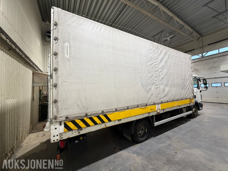 2015 MAN TGL 8.180 - Hengerfeste - Aircondition - 87.946 km - Bakløft - 박스 트럭 : 사진 5 2015 MAN TGL 8.180 - Hengerfeste - Aircondition - 87.946 km - Bakløft - 박스 트럭 : 사진 5