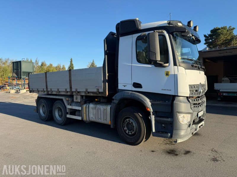 2015 Mercedes-Benz AROCS 6X4 TIPPBIL SERVICEHISTORIKK TANDEM 2 SETT DEKK. - 덤프트럭 : 사진 2 2015 Mercedes-Benz AROCS 6X4 TIPPBIL SERVICEHISTORIKK TANDEM 2 SETT DEKK. - 덤프트럭 : 사진 2