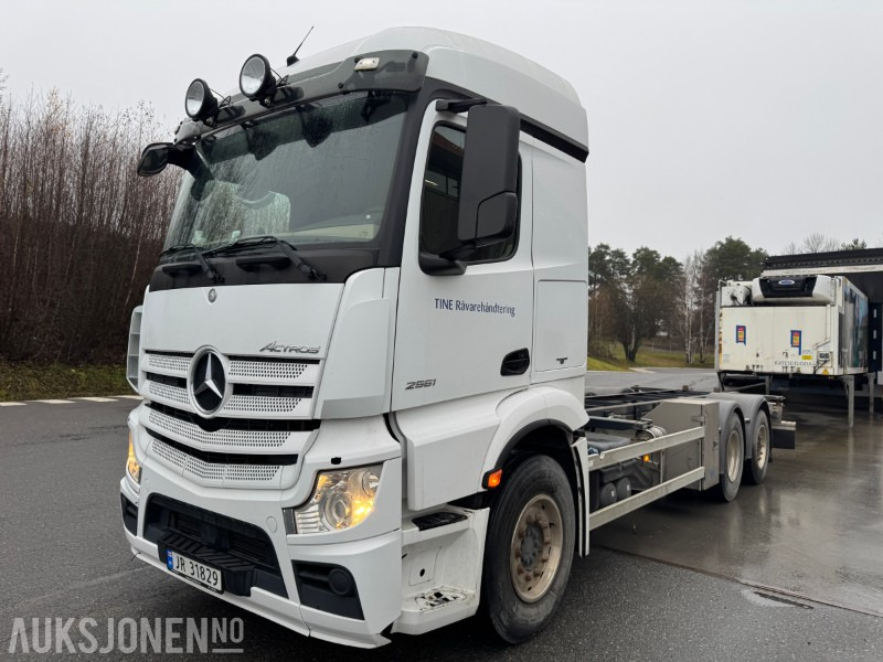 2015 Mercedes-Benz Actros container chassis LAV KM - 컨테이너 운반 장치/ 스와프 보디 트럭 : 사진 1 2015 Mercedes-Benz Actros container chassis LAV KM - 컨테이너 운반 장치/ 스와프 보디 트럭 : 사진 1