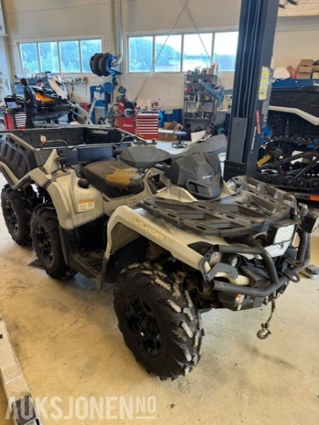 2016 Can-Am Outlander 1000 6x6 - rep objekt - 장궤형 트랙터 : 사진 1 2016 Can-Am Outlander 1000 6x6 - rep objekt - 장궤형 트랙터 : 사진 1