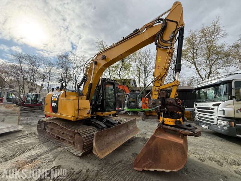 2016 Cat 311FLRR med gripekassett, tiltrotator og pusseskuffe - 굴착기 : 사진 3 2016 Cat 311FLRR med gripekassett, tiltrotator og pusseskuffe - 굴착기 : 사진 3