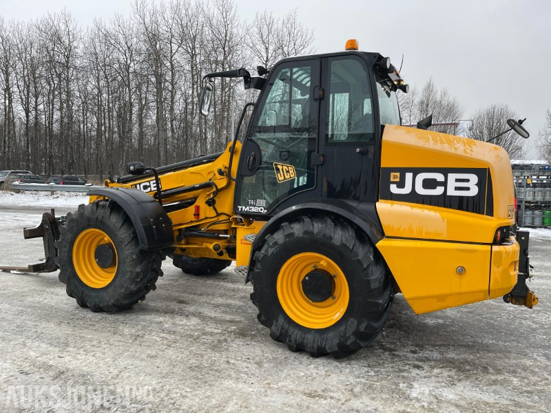 2016 JCB TM 320S 4WD hjullaster med teleskop, to skuffer, pallegafler, og kun 1732 timer - 휠 로더 : 사진 4 2016 JCB TM 320S 4WD hjullaster med teleskop, to skuffer, pallegafler, og kun 1732 timer - 휠 로더 : 사진 4