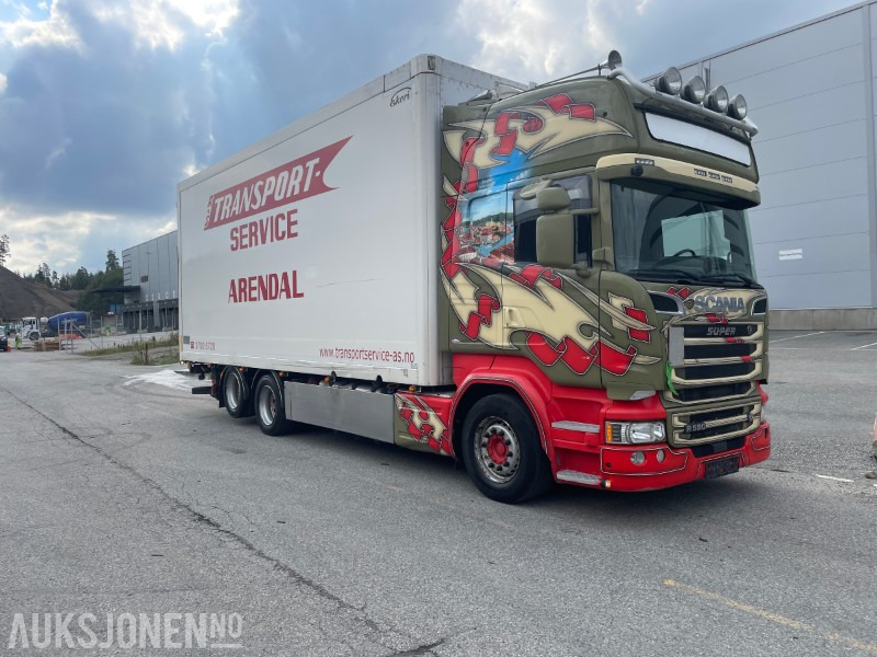 2017 Scania R-580 Ekeriskap m/full sideåpning og 2t bakløfter - 박스 트럭 : 사진 1 2017 Scania R-580 Ekeriskap m/full sideåpning og 2t bakløfter - 박스 트럭 : 사진 1