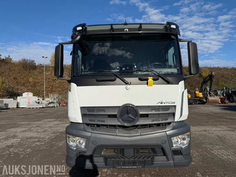 2018 Mercedes-Benz Antos 1830 skapbil med kjøling, baklem, fjernkontroll, automat, EU, Multiratt, cruise, kjetting - 박스 트럭 : 사진 2 2018 Mercedes-Benz Antos 1830 skapbil med kjøling, baklem, fjernkontroll, automat, EU, Multiratt, cruise, kjetting - 박스 트럭 : 사진 2