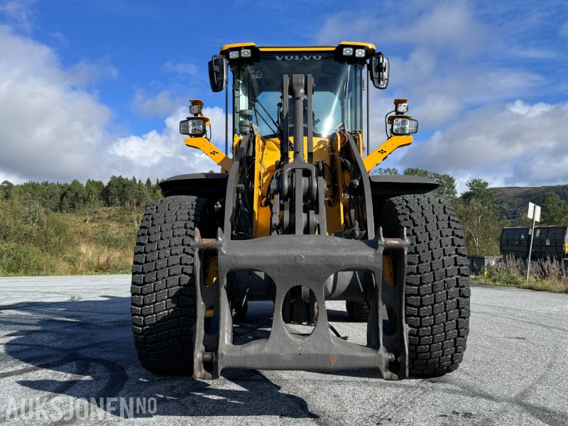 2018 Volvo L90H Hjullaster - Sentralsmøring - Hydraulisk redskapslås - Tilleggshydraulikk - Sertifisert - 휠 로더 : 사진 2 2018 Volvo L90H Hjullaster - Sentralsmøring - Hydraulisk redskapslås - Tilleggshydraulikk - Sertifisert - 휠 로더 : 사진 2