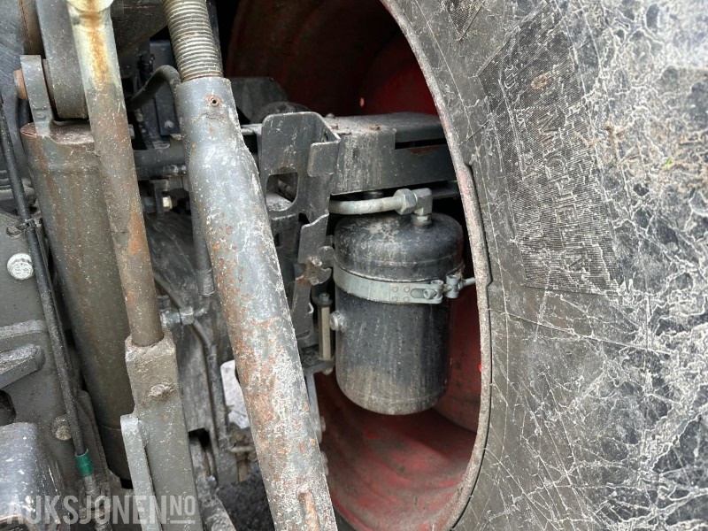 2019 CLAAS ARION 660 CMATIC TRAKTOR - 2865 Timer - 장궤형 트랙터 : 사진 4 2019 CLAAS ARION 660 CMATIC TRAKTOR - 2865 Timer - 장궤형 트랙터 : 사진 4