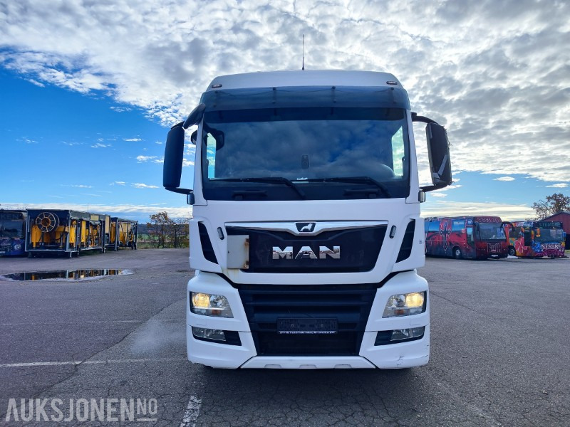 2019 MAN TGS 26.350 • Skapbil med sideåpning og Zepro lift • Euro 6 • 5500 mm akselavstand - 박스 트럭 : 사진 3 2019 MAN TGS 26.350 • Skapbil med sideåpning og Zepro lift • Euro 6 • 5500 mm akselavstand - 박스 트럭 : 사진 3