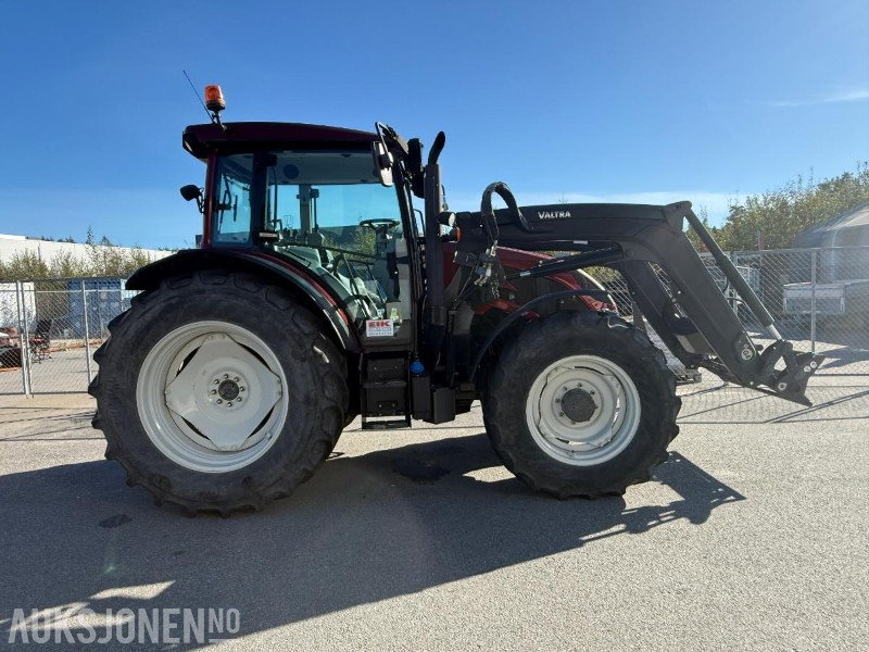 장궤형 트랙터 2020 Valtra A134 Traktor m/frontlaster. : 사진 1